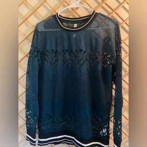 Fabletics Lace shirt